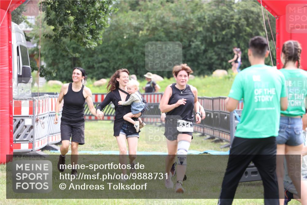 21.06.2026 - 29. Vierlanden-Triathlon Andreas Tolksdorf http://msf.ph/oto/9888731 21.06.2026 11:51:29 Ziel 299, 534, 612, 299, 534, 612 meine-sportfotos.de