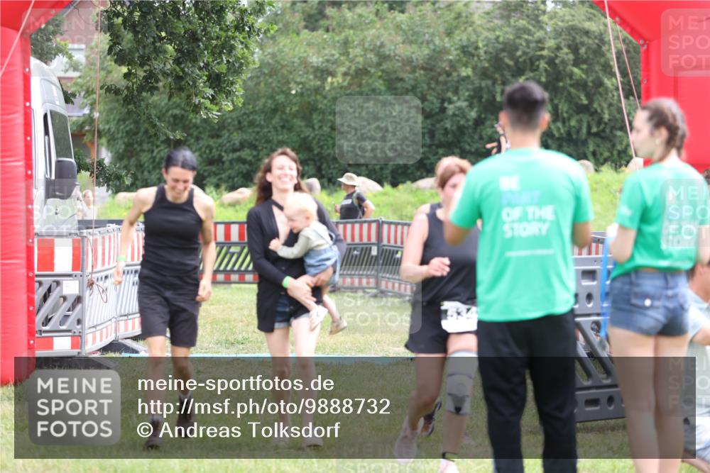 21.06.2026 - 29. Vierlanden-Triathlon Andreas Tolksdorf http://msf.ph/oto/9888732 21.06.2026 11:51:30 Ziel 299, 534, 612, 299, 534, 612 meine-sportfotos.de