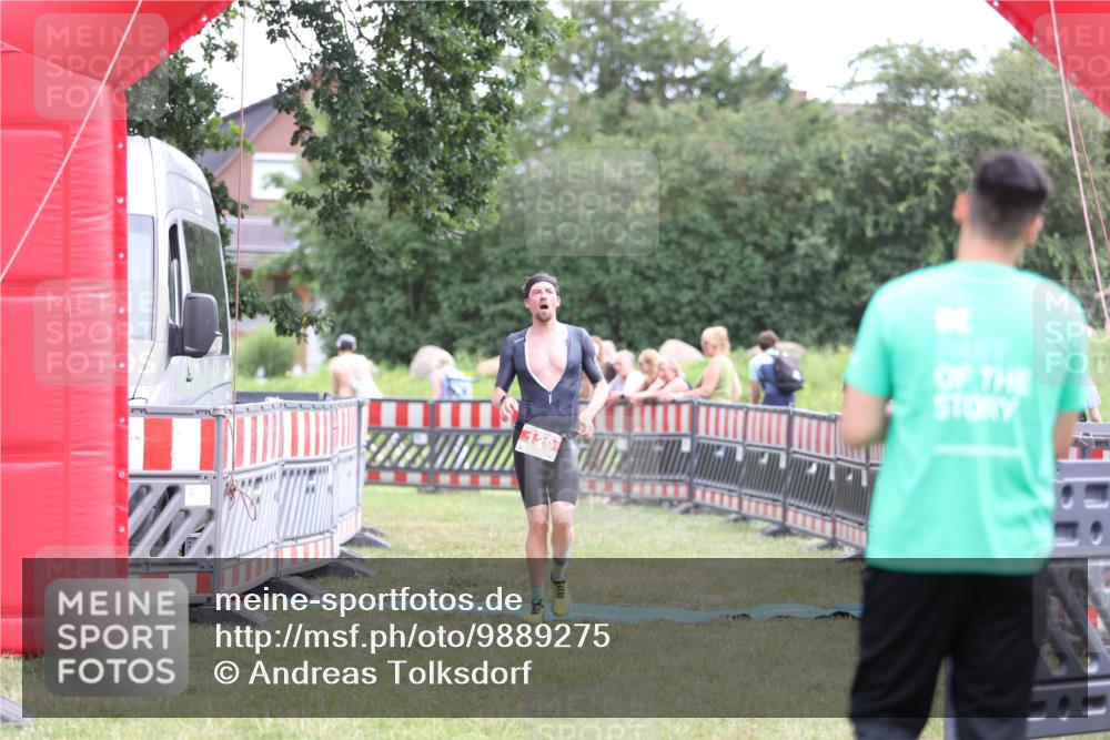 21.06.2026 - 29. Vierlanden-Triathlon Andreas Tolksdorf http://msf.ph/oto/9889275 21.06.2026 12:28:48 Ziel 129, 129 meine-sportfotos.de