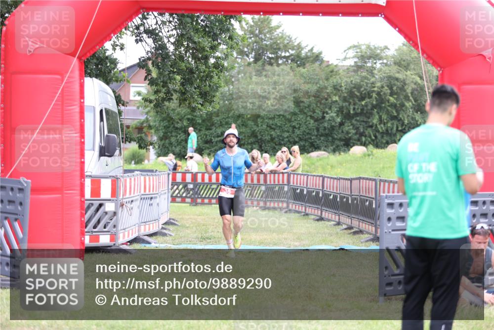 21.06.2026 - 29. Vierlanden-Triathlon Andreas Tolksdorf http://msf.ph/oto/9889290 21.06.2026 12:29:04 Ziel 31, 36, 31, 36 meine-sportfotos.de