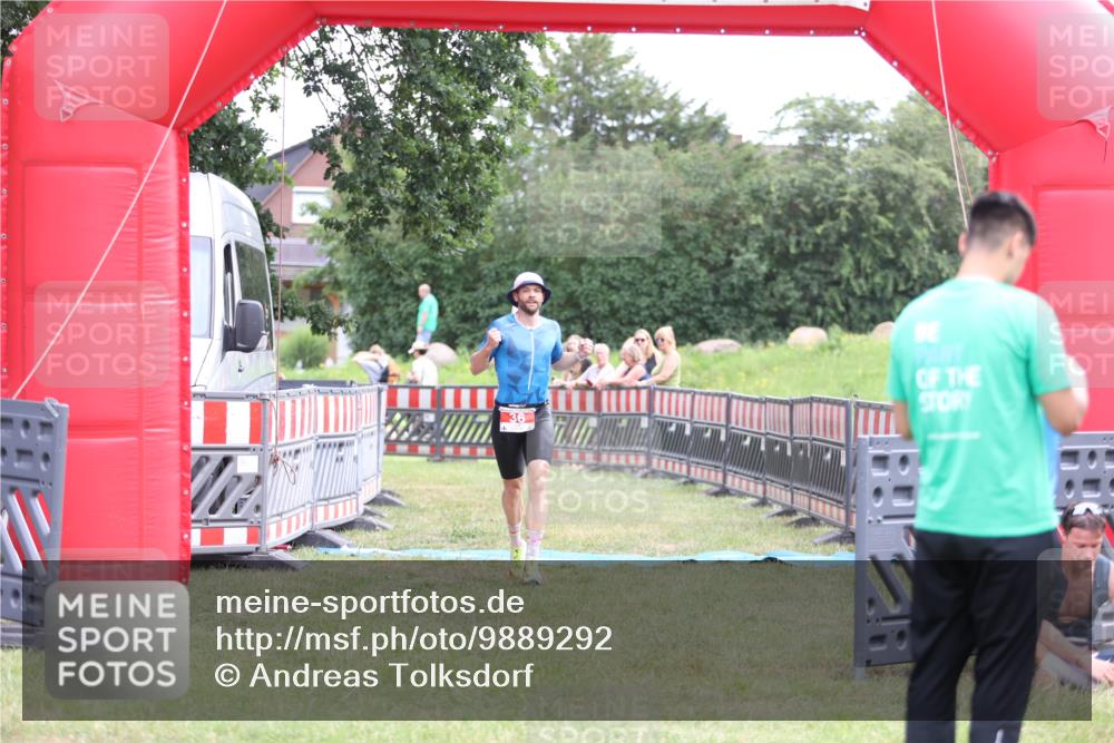 21.06.2026 - 29. Vierlanden-Triathlon Andreas Tolksdorf http://msf.ph/oto/9889292 21.06.2026 12:29:04 Ziel 31, 36, 31, 36 meine-sportfotos.de