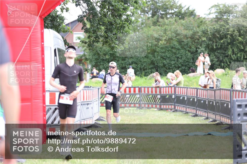 21.06.2026 - 29. Vierlanden-Triathlon Andreas Tolksdorf http://msf.ph/oto/9889472 21.06.2026 12:36:51 Ziel 63, 148, 63, 148 meine-sportfotos.de