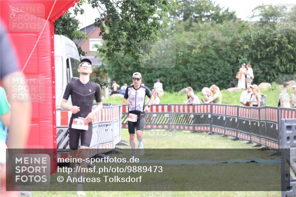 21.06.2026 - 29. Vierlanden-Triathlon Andreas Tolksdorf http://msf.ph/oto/9889473 21.06.2026 12:36:51 Ziel 63, 148, 63, 148 meine-sportfotos.de