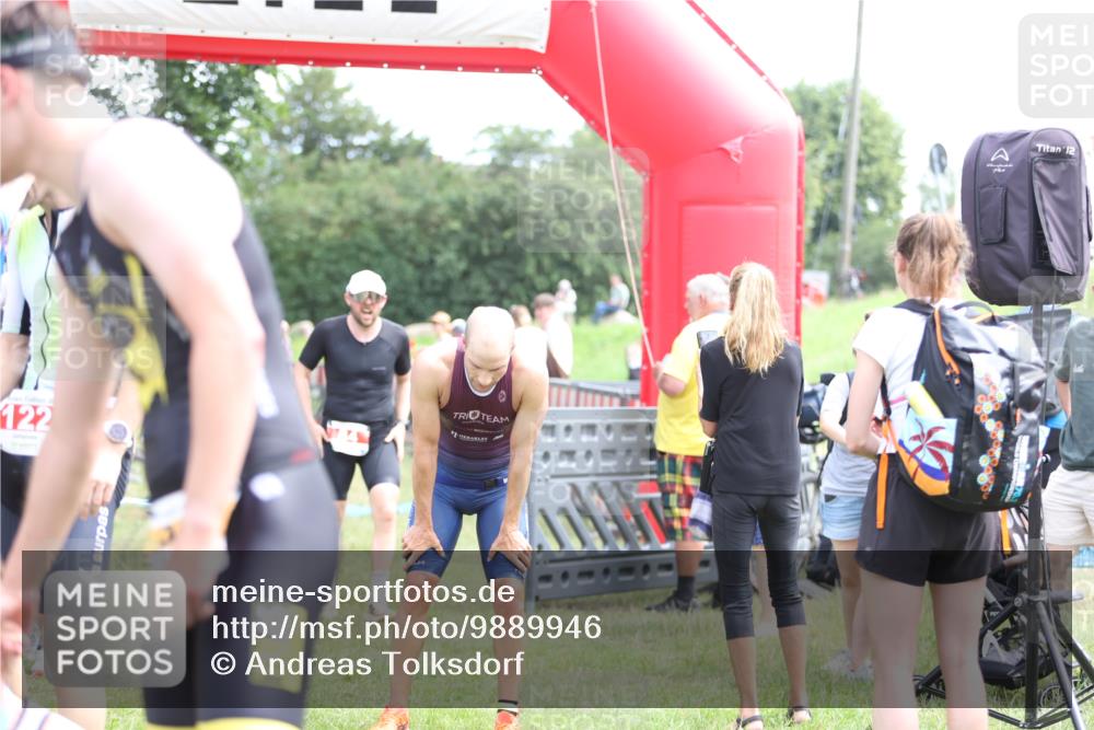 21.06.2026 - 29. Vierlanden-Triathlon Andreas Tolksdorf http://msf.ph/oto/9889946 21.06.2026 12:50:48 Ziel 84, 122, 910, 924, 942, 943, 955, 975, 84, 122, 910, 924, 942, 943, 955, 975 meine-sportfotos.de