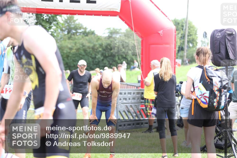 21.06.2026 - 29. Vierlanden-Triathlon Andreas Tolksdorf http://msf.ph/oto/9889947 21.06.2026 12:50:48 Ziel 84, 122, 910, 924, 942, 943, 955, 975, 84, 122, 910, 924, 942, 943, 955, 975 meine-sportfotos.de