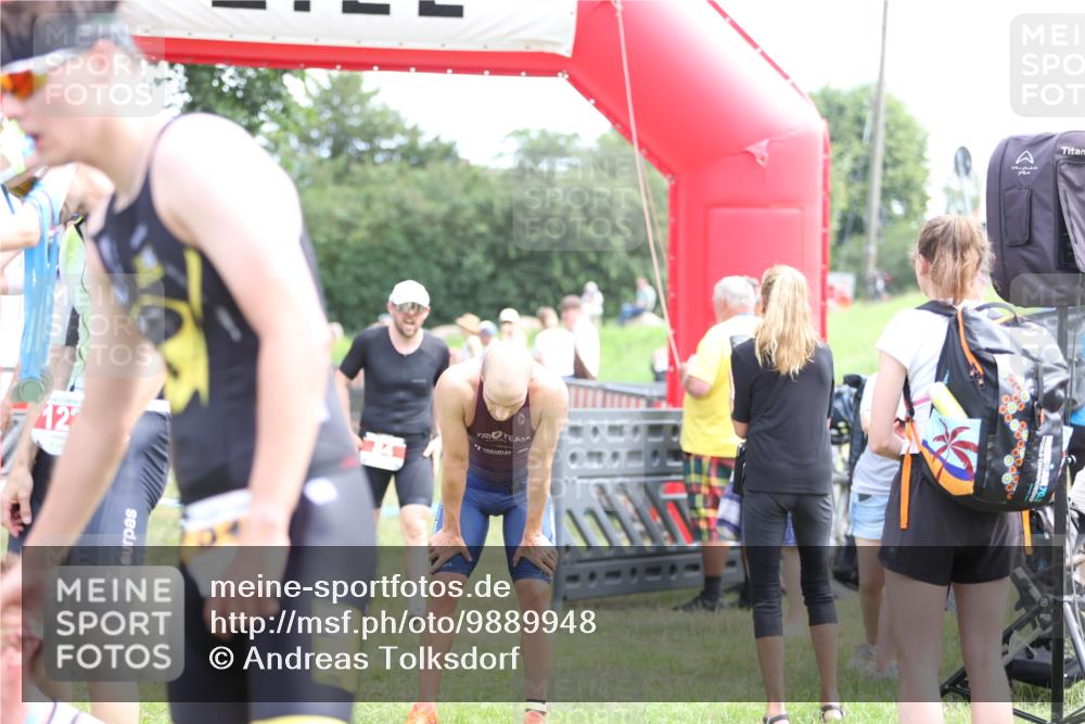 21.06.2026 - 29. Vierlanden-Triathlon Andreas Tolksdorf http://msf.ph/oto/9889948 21.06.2026 12:50:48 Ziel 84, 122, 910, 924, 942, 943, 955, 975, 84, 122, 910, 924, 942, 943, 955, 975 meine-sportfotos.de