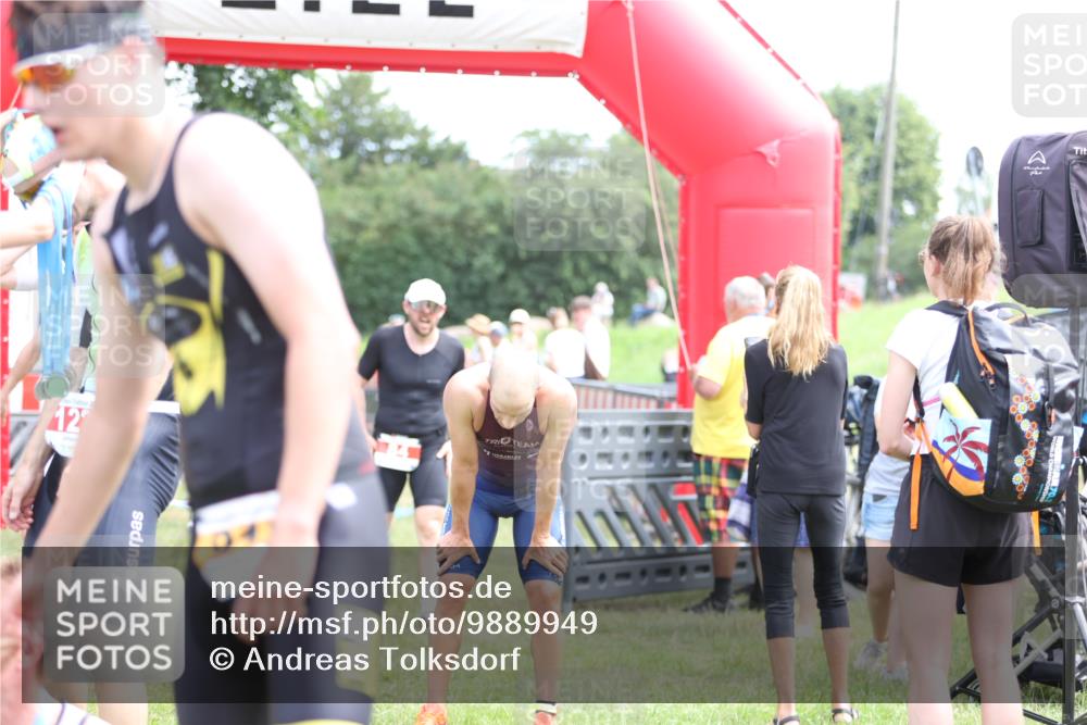 21.06.2026 - 29. Vierlanden-Triathlon Andreas Tolksdorf http://msf.ph/oto/9889949 21.06.2026 12:50:48 Ziel 84, 122, 910, 924, 942, 943, 955, 975, 84, 122, 910, 924, 942, 943, 955, 975 meine-sportfotos.de