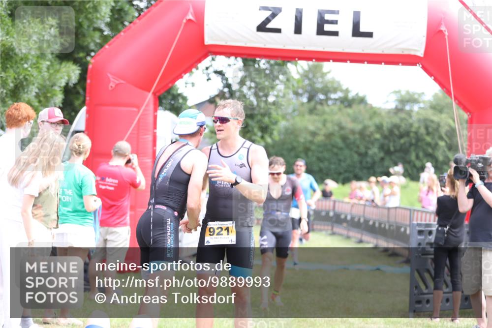 21.06.2026 - 29. Vierlanden-Triathlon Andreas Tolksdorf http://msf.ph/oto/9889993 21.06.2026 12:52:00 Ziel 677, 941, 954, 959, 981, 677, 941, 954, 959, 981 meine-sportfotos.de