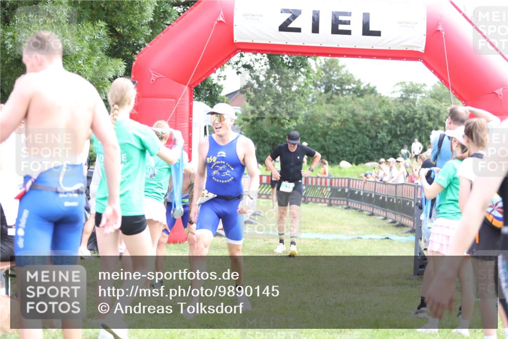 21.06.2026 - 29. Vierlanden-Triathlon Andreas Tolksdorf http://msf.ph/oto/9890145 21.06.2026 12:55:14 Ziel 68, 157, 719, 974, 68, 157, 719, 974 meine-sportfotos.de