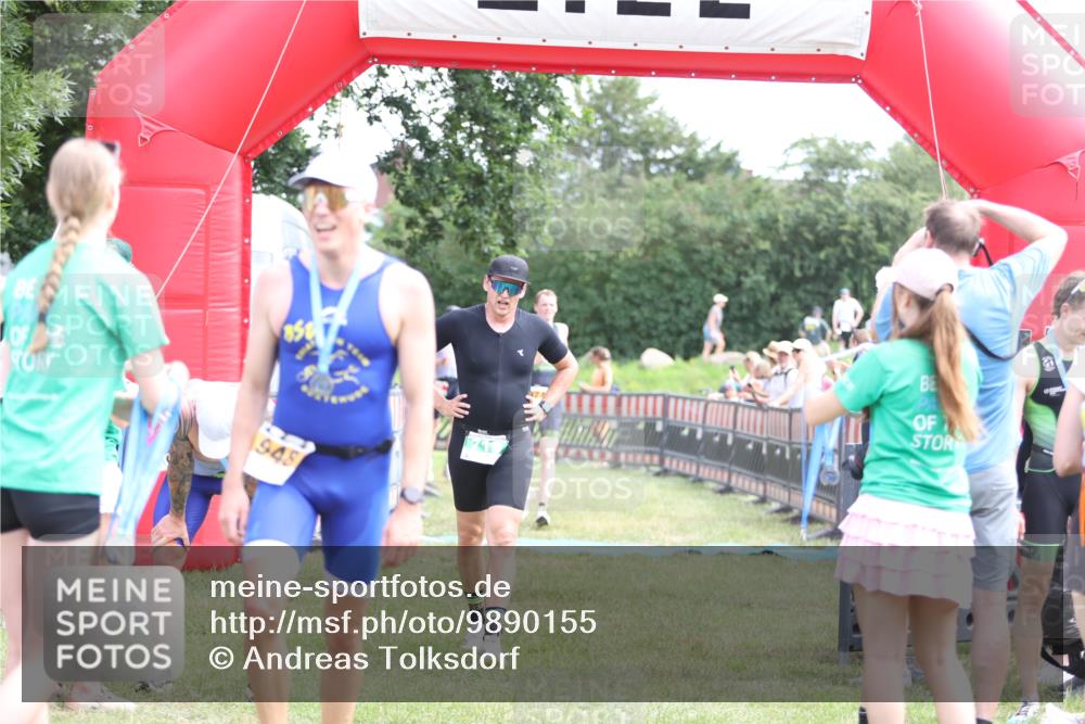21.06.2026 - 29. Vierlanden-Triathlon Andreas Tolksdorf http://msf.ph/oto/9890155 21.06.2026 12:55:16 Ziel 68, 157, 296, 719, 974, 68, 157, 296, 719, 974 meine-sportfotos.de