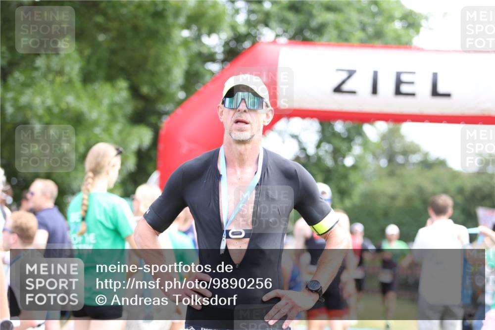 21.06.2026 - 29. Vierlanden-Triathlon Andreas Tolksdorf http://msf.ph/oto/9890256 21.06.2026 12:57:18 Ziel 14, 721, 925, 929, 973, 980, 14, 721, 925, 929, 973, 980 meine-sportfotos.de