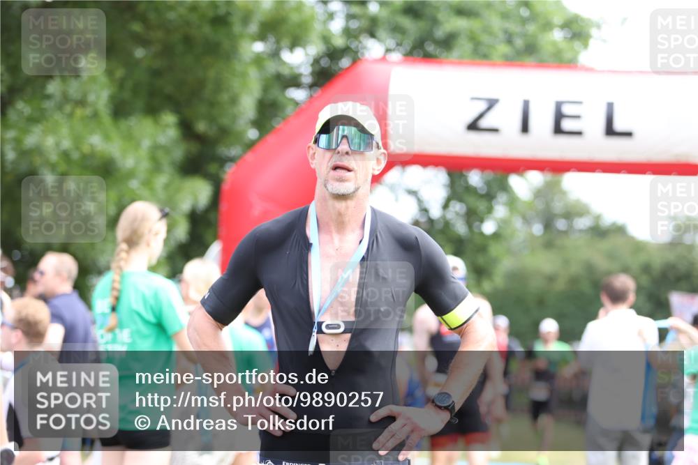 21.06.2026 - 29. Vierlanden-Triathlon Andreas Tolksdorf http://msf.ph/oto/9890257 21.06.2026 12:57:18 Ziel 14, 721, 925, 929, 973, 980, 14, 721, 925, 929, 973, 980 meine-sportfotos.de