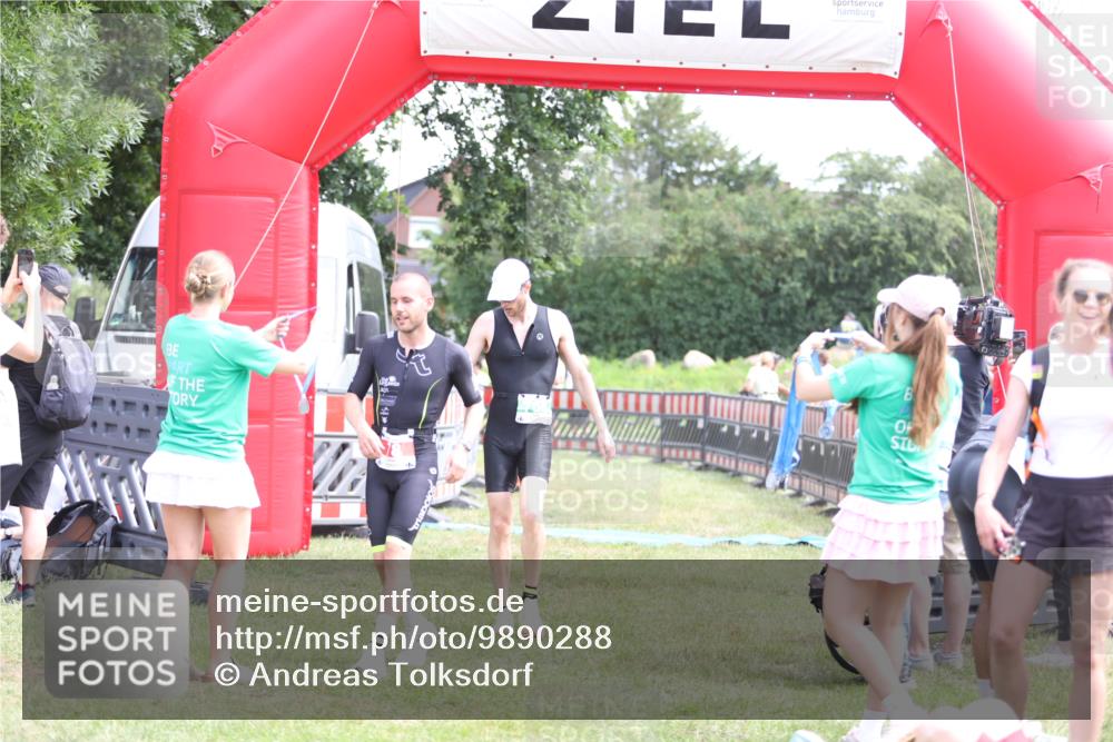 21.06.2026 - 29. Vierlanden-Triathlon Andreas Tolksdorf http://msf.ph/oto/9890288 21.06.2026 12:57:49 Ziel 78, 106, 706, 945, 78, 106, 706, 945 meine-sportfotos.de