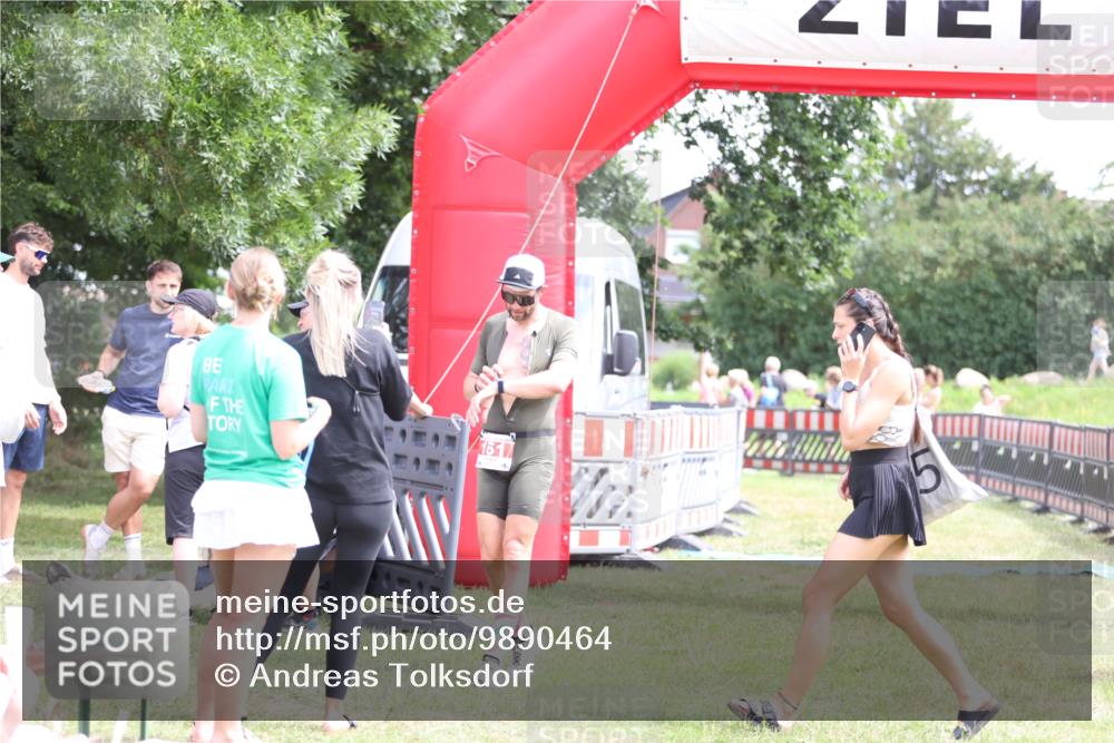 21.06.2026 - 29. Vierlanden-Triathlon Andreas Tolksdorf http://msf.ph/oto/9890464 21.06.2026 13:01:52 Ziel 161, 161 meine-sportfotos.de