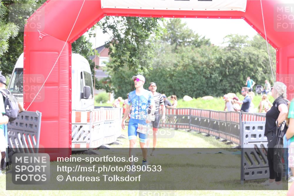 21.06.2026 - 29. Vierlanden-Triathlon Andreas Tolksdorf http://msf.ph/oto/9890533 21.06.2026 13:03:30 Ziel 139, 199, 728, 787, 979, 139, 199, 728, 787, 979 meine-sportfotos.de