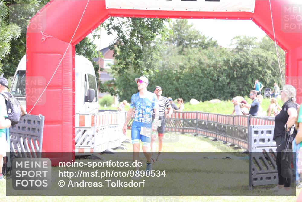 21.06.2026 - 29. Vierlanden-Triathlon Andreas Tolksdorf http://msf.ph/oto/9890534 21.06.2026 13:03:30 Ziel 139, 199, 728, 787, 979, 139, 199, 728, 787, 979 meine-sportfotos.de