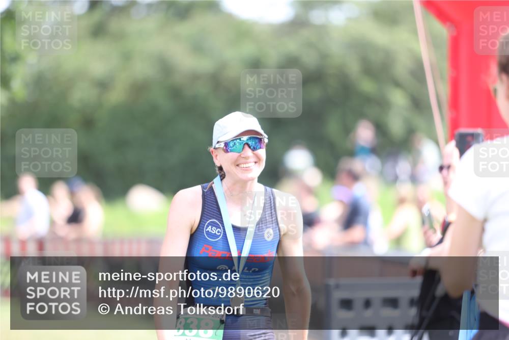 21.06.2026 - 29. Vierlanden-Triathlon Andreas Tolksdorf http://msf.ph/oto/9890620 21.06.2026 13:06:02 Ziel 121, 121 meine-sportfotos.de