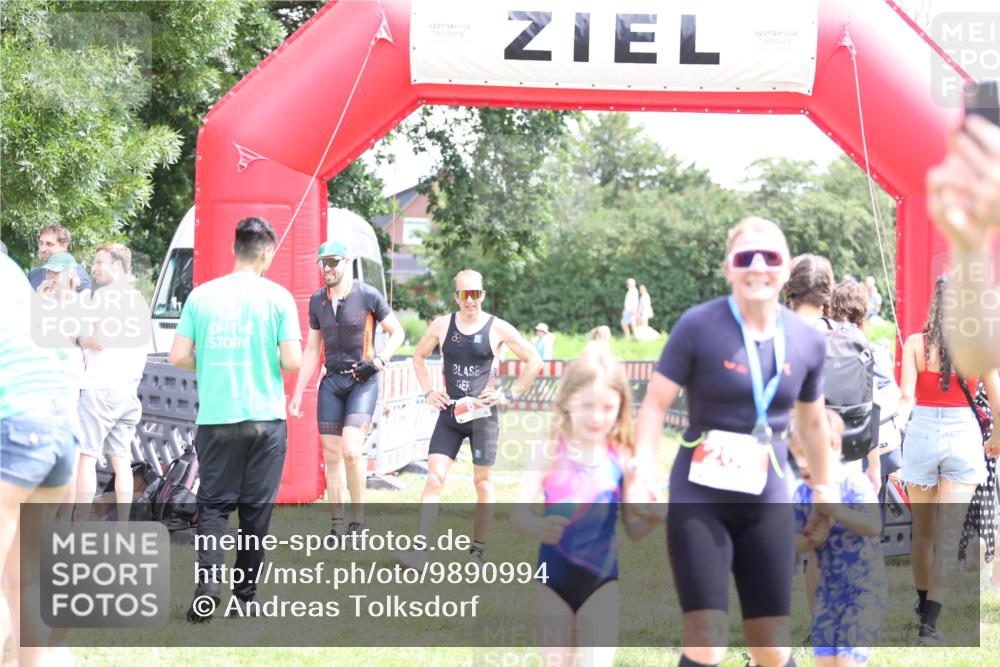 21.06.2026 - 29. Vierlanden-Triathlon Andreas Tolksdorf http://msf.ph/oto/9890994 21.06.2026 13:15:45 Ziel 159, 930, 159, 930 meine-sportfotos.de