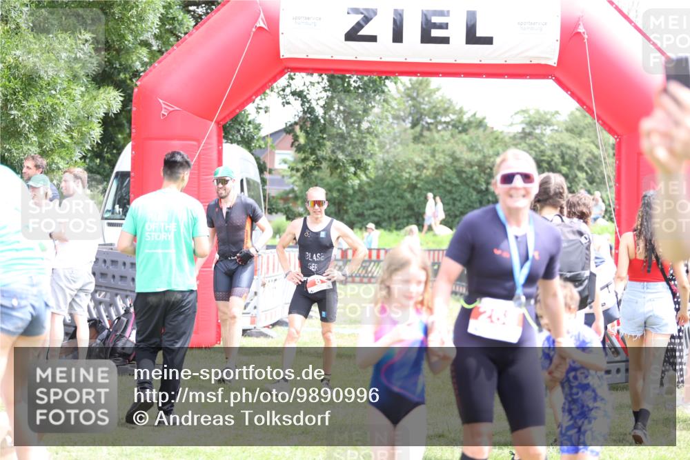 21.06.2026 - 29. Vierlanden-Triathlon Andreas Tolksdorf http://msf.ph/oto/9890996 21.06.2026 13:15:45 Ziel 159, 930, 159, 930 meine-sportfotos.de