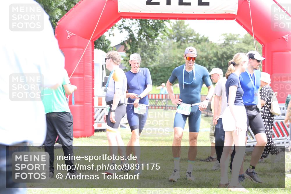 21.06.2026 - 29. Vierlanden-Triathlon Andreas Tolksdorf http://msf.ph/oto/9891175 21.06.2026 13:18:38 Ziel 773, 773 meine-sportfotos.de
