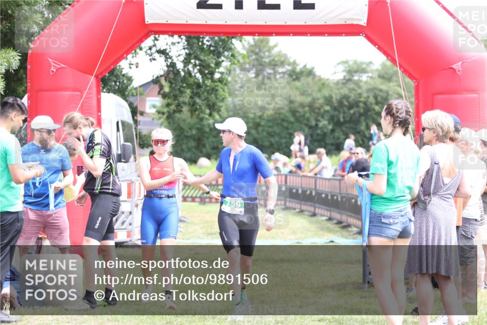 21.06.2026 - 29. Vierlanden-Triathlon Andreas Tolksdorf http://msf.ph/oto/9891506 21.06.2026 13:24:08 Ziel 633, 759, 777, 983, 1000, 633, 759, 777, 983, 1000 meine-sportfotos.de