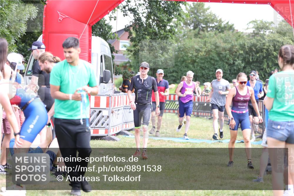 21.06.2026 - 29. Vierlanden-Triathlon Andreas Tolksdorf http://msf.ph/oto/9891538 21.06.2026 13:24:20 Ziel 288, 633, 680, 777, 983, 985, 288, 633, 680, 777, 983, 985 meine-sportfotos.de