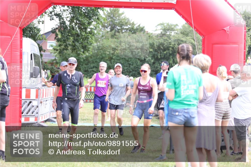 21.06.2026 - 29. Vierlanden-Triathlon Andreas Tolksdorf http://msf.ph/oto/9891555 21.06.2026 13:24:22 Ziel 288, 628, 680, 777, 983, 985, 288, 628, 680, 777, 983, 985 meine-sportfotos.de