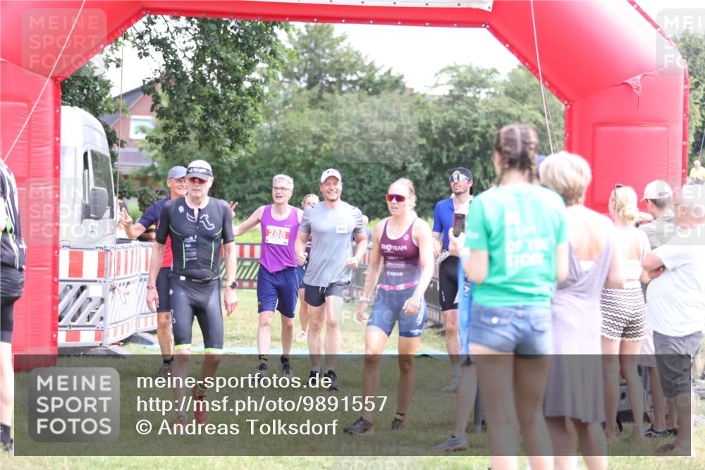 21.06.2026 - 29. Vierlanden-Triathlon Andreas Tolksdorf http://msf.ph/oto/9891557 21.06.2026 13:24:22 Ziel 288, 628, 680, 777, 983, 985, 288, 628, 680, 777, 983, 985 meine-sportfotos.de