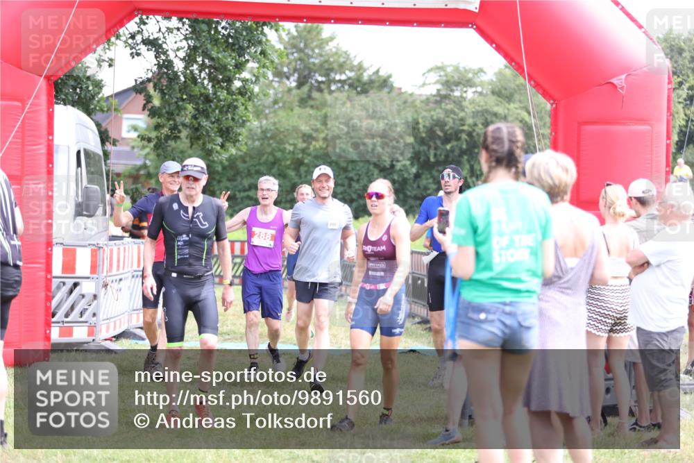 21.06.2026 - 29. Vierlanden-Triathlon Andreas Tolksdorf http://msf.ph/oto/9891560 21.06.2026 13:24:22 Ziel 288, 628, 680, 777, 983, 985, 288, 628, 680, 777, 983, 985 meine-sportfotos.de