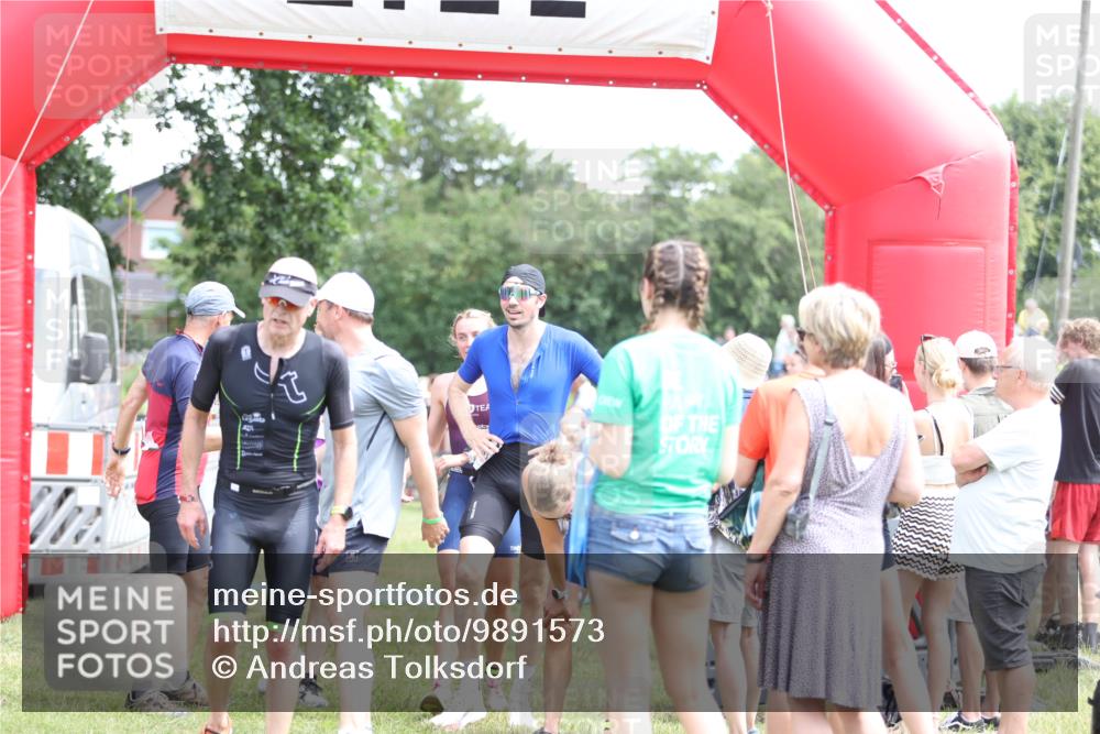 21.06.2026 - 29. Vierlanden-Triathlon Andreas Tolksdorf http://msf.ph/oto/9891573 21.06.2026 13:24:25 Ziel 288, 628, 643, 652, 680, 985, 288, 628, 643, 652, 680, 985 meine-sportfotos.de
