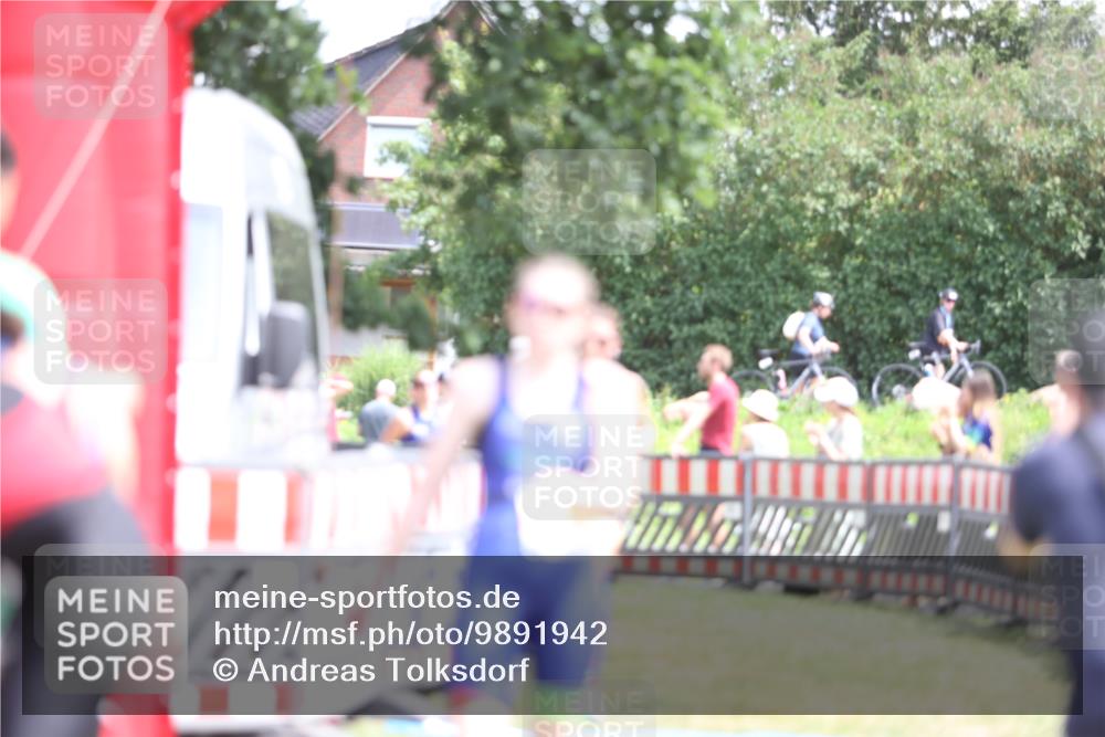21.06.2026 - 29. Vierlanden-Triathlon Andreas Tolksdorf http://msf.ph/oto/9891942 21.06.2026 13:32:25 Ziel 769, 804, 900, 987, 1003, 1010, 769, 804, 900, 987, 1003, 1010 meine-sportfotos.de