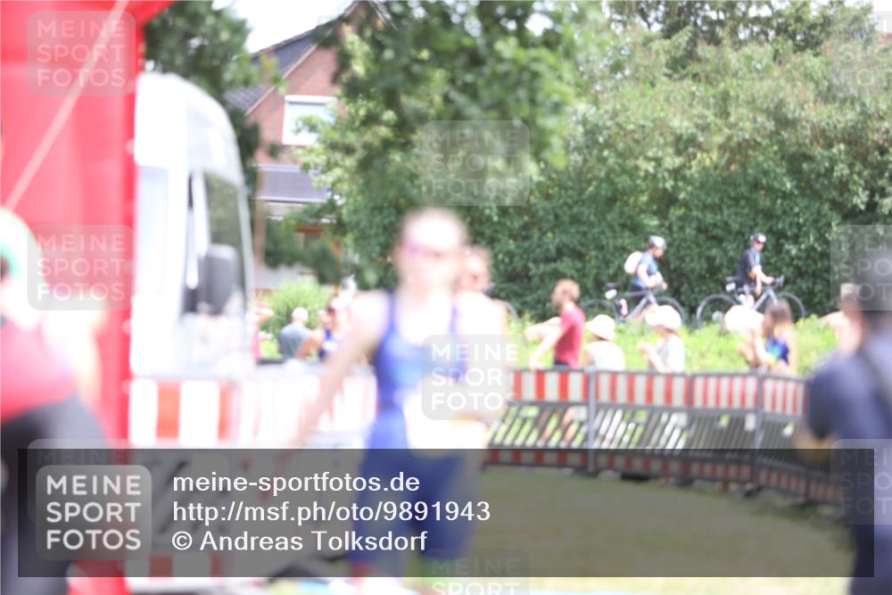 21.06.2026 - 29. Vierlanden-Triathlon Andreas Tolksdorf http://msf.ph/oto/9891943 21.06.2026 13:32:25 Ziel 769, 804, 900, 987, 1003, 1010, 769, 804, 900, 987, 1003, 1010 meine-sportfotos.de
