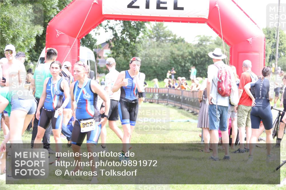 21.06.2026 - 29. Vierlanden-Triathlon Andreas Tolksdorf http://msf.ph/oto/9891972 21.06.2026 13:33:08 Ziel 172, 844, 872, 882, 897, 172, 844, 872, 882, 897 meine-sportfotos.de