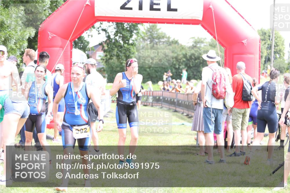 21.06.2026 - 29. Vierlanden-Triathlon Andreas Tolksdorf http://msf.ph/oto/9891975 21.06.2026 13:33:08 Ziel 172, 844, 872, 882, 897, 172, 844, 872, 882, 897 meine-sportfotos.de