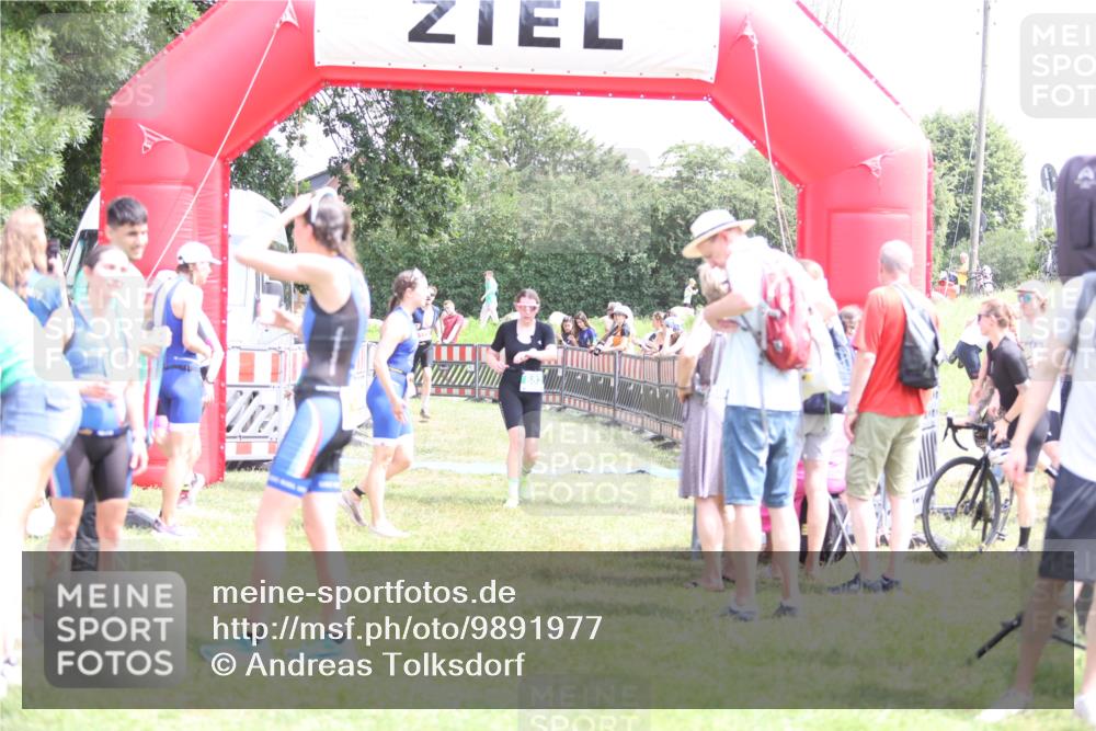 21.06.2026 - 29. Vierlanden-Triathlon Andreas Tolksdorf http://msf.ph/oto/9891977 21.06.2026 13:33:12 Ziel 172, 672, 786, 794, 844, 872, 882, 897, 172, 672, 786, 794, 844, 872, 882, 897 meine-sportfotos.de