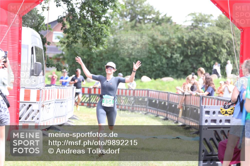21.06.2026 - 29. Vierlanden-Triathlon Andreas Tolksdorf http://msf.ph/oto/9892215 21.06.2026 13:38:29 Ziel 763, 854, 763, 854 meine-sportfotos.de