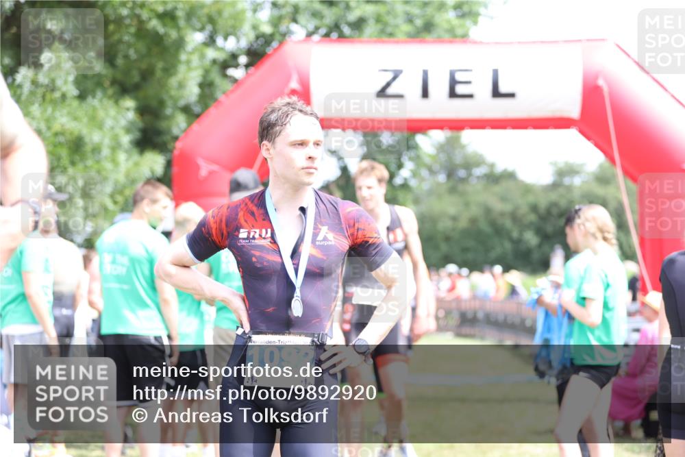 21.06.2026 - 29. Vierlanden-Triathlon Andreas Tolksdorf http://msf.ph/oto/9892920 21.06.2026 13:52:46 Ziel 20, 120, 257, 1029, 20, 120, 257, 1029 meine-sportfotos.de