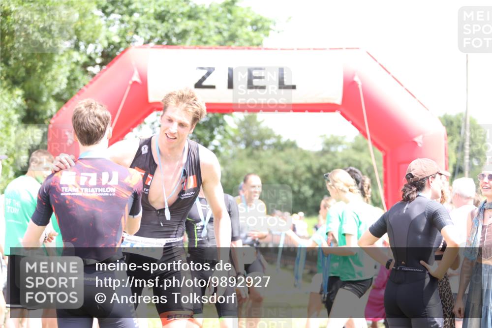 21.06.2026 - 29. Vierlanden-Triathlon Andreas Tolksdorf http://msf.ph/oto/9892927 21.06.2026 13:52:49 Ziel 20, 257, 20, 257 meine-sportfotos.de