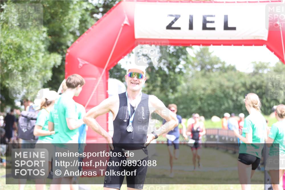 21.06.2026 - 29. Vierlanden-Triathlon Andreas Tolksdorf http://msf.ph/oto/9893088 21.06.2026 13:59:22 Ziel 260, 847, 890, 1058, 260, 847, 890, 1058 meine-sportfotos.de