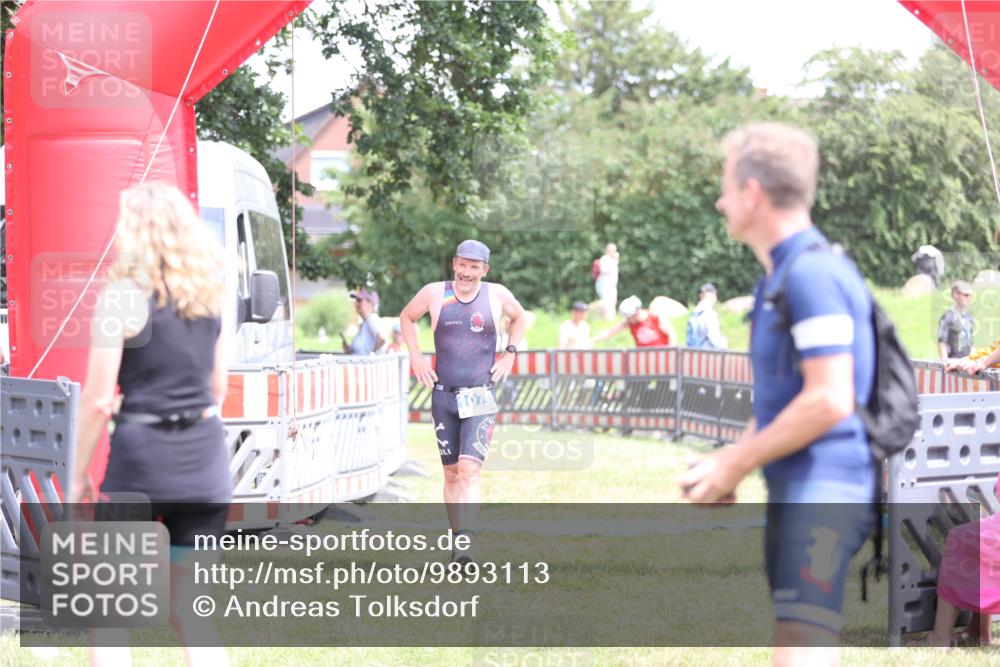 21.06.2026 - 29. Vierlanden-Triathlon Andreas Tolksdorf http://msf.ph/oto/9893113 21.06.2026 14:00:05 Ziel 832, 1079, 832, 1079 meine-sportfotos.de