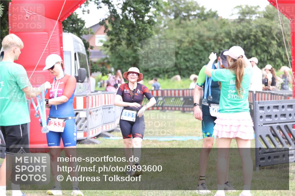 21.06.2026 - 29. Vierlanden-Triathlon Andreas Tolksdorf http://msf.ph/oto/9893600 21.06.2026 14:13:17 Ziel 1131, 1131 meine-sportfotos.de
