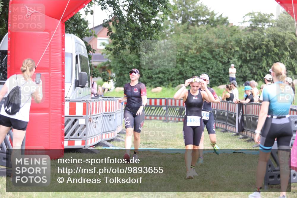 21.06.2026 - 29. Vierlanden-Triathlon Andreas Tolksdorf http://msf.ph/oto/9893655 21.06.2026 14:14:09 Ziel 1112, 1114, 1139, 1157, 1161, 1112, 1114, 1139, 1157, 1161 meine-sportfotos.de