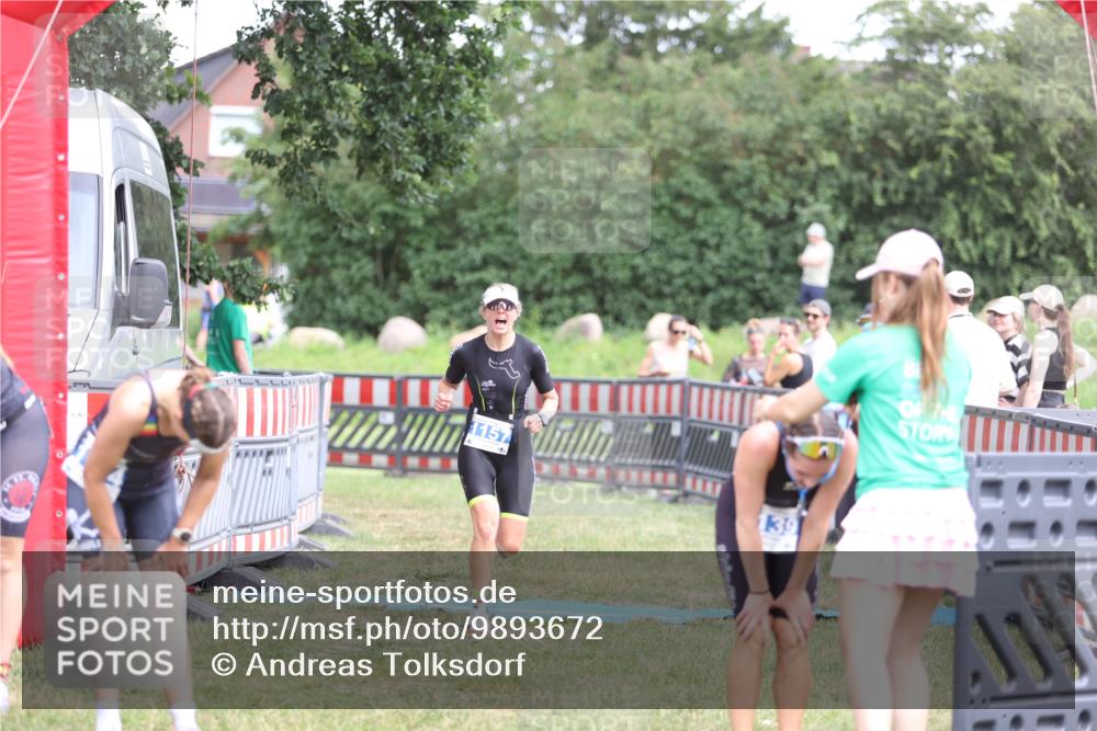 21.06.2026 - 29. Vierlanden-Triathlon Andreas Tolksdorf http://msf.ph/oto/9893672 21.06.2026 14:14:19 Ziel 1114, 1157, 1114, 1157 meine-sportfotos.de