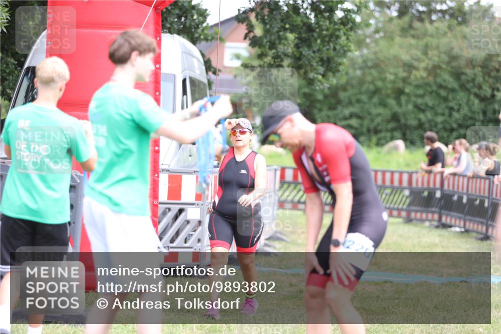 21.06.2026 - 29. Vierlanden-Triathlon Andreas Tolksdorf http://msf.ph/oto/9893802 21.06.2026 14:17:08 Ziel 89, 850, 1129, 1155, 1173, 89, 850, 1129, 1155, 1173 meine-sportfotos.de