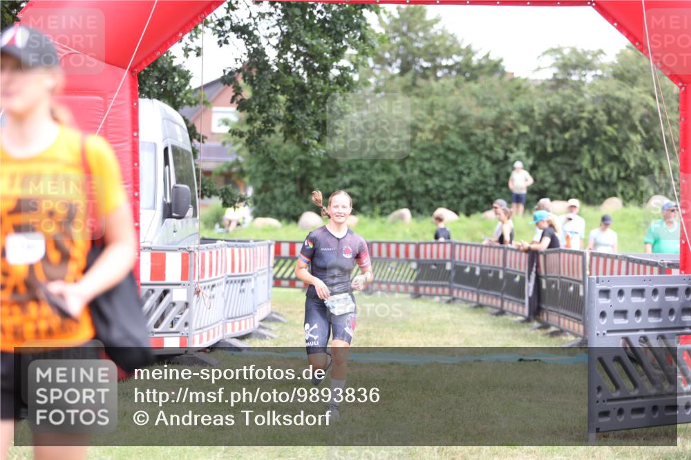 21.06.2026 - 29. Vierlanden-Triathlon Andreas Tolksdorf http://msf.ph/oto/9893836 21.06.2026 14:18:14 Ziel 1164, 1164 meine-sportfotos.de