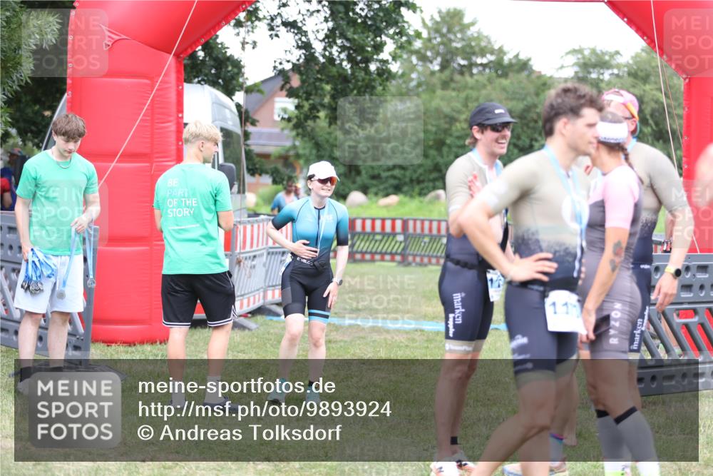21.06.2026 - 29. Vierlanden-Triathlon Andreas Tolksdorf http://msf.ph/oto/9893924 21.06.2026 14:30:42 Ziel 183, 1137, 1172, 1180, 183, 1137, 1172, 1180 meine-sportfotos.de