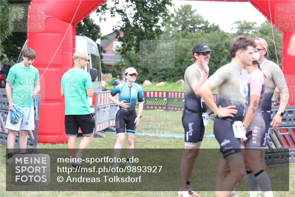 21.06.2026 - 29. Vierlanden-Triathlon Andreas Tolksdorf http://msf.ph/oto/9893927 21.06.2026 14:30:42 Ziel 183, 1137, 1172, 1180, 183, 1137, 1172, 1180 meine-sportfotos.de
