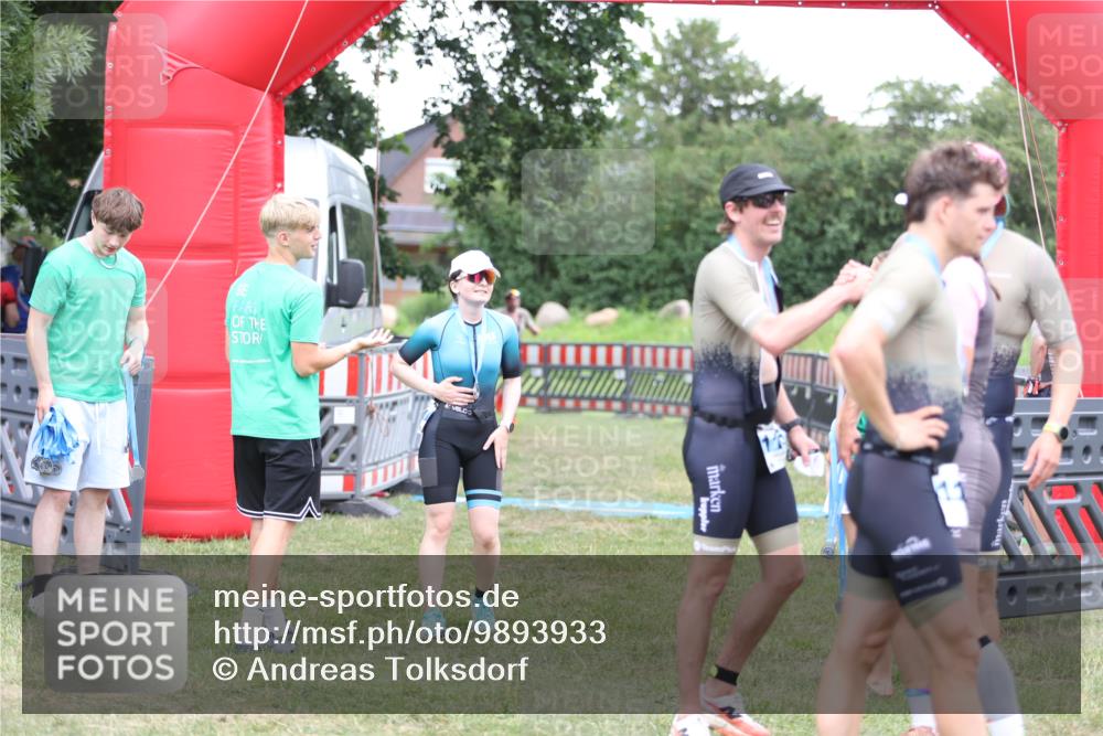 21.06.2026 - 29. Vierlanden-Triathlon Andreas Tolksdorf http://msf.ph/oto/9893933 21.06.2026 14:30:42 Ziel 183, 1137, 1172, 1180, 183, 1137, 1172, 1180 meine-sportfotos.de