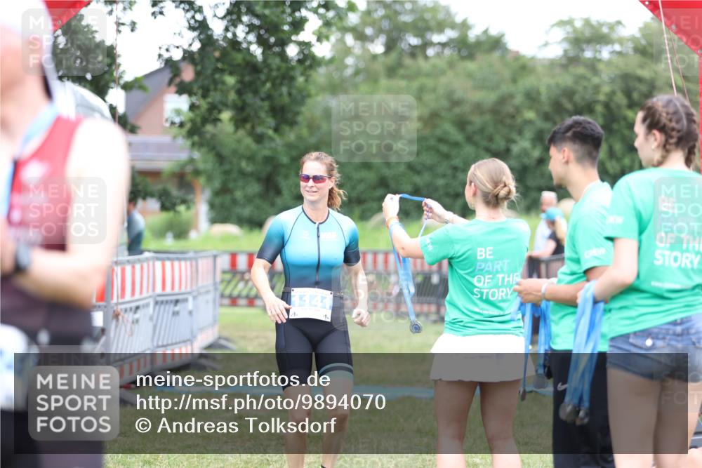 21.06.2026 - 29. Vierlanden-Triathlon Andreas Tolksdorf http://msf.ph/oto/9894070 21.06.2026 14:33:40 Ziel 1141, 1227, 1141, 1227 meine-sportfotos.de