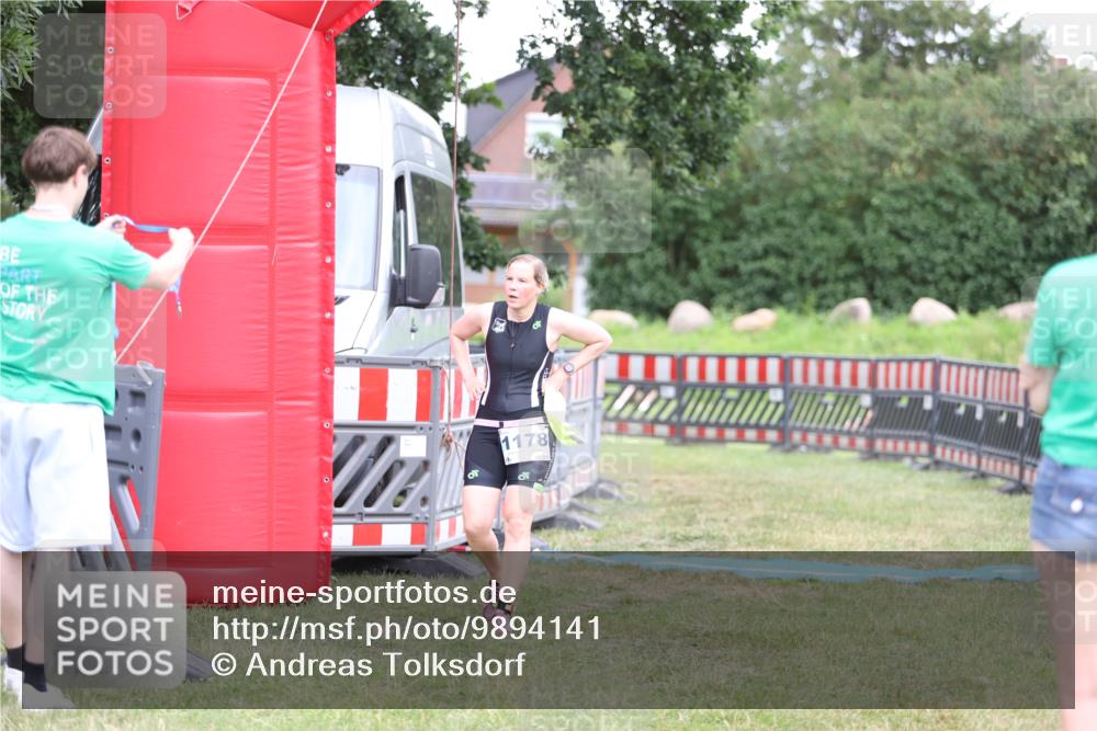 21.06.2026 - 29. Vierlanden-Triathlon Andreas Tolksdorf http://msf.ph/oto/9894141 21.06.2026 14:36:27 Ziel 228, 1178, 228, 1178 meine-sportfotos.de